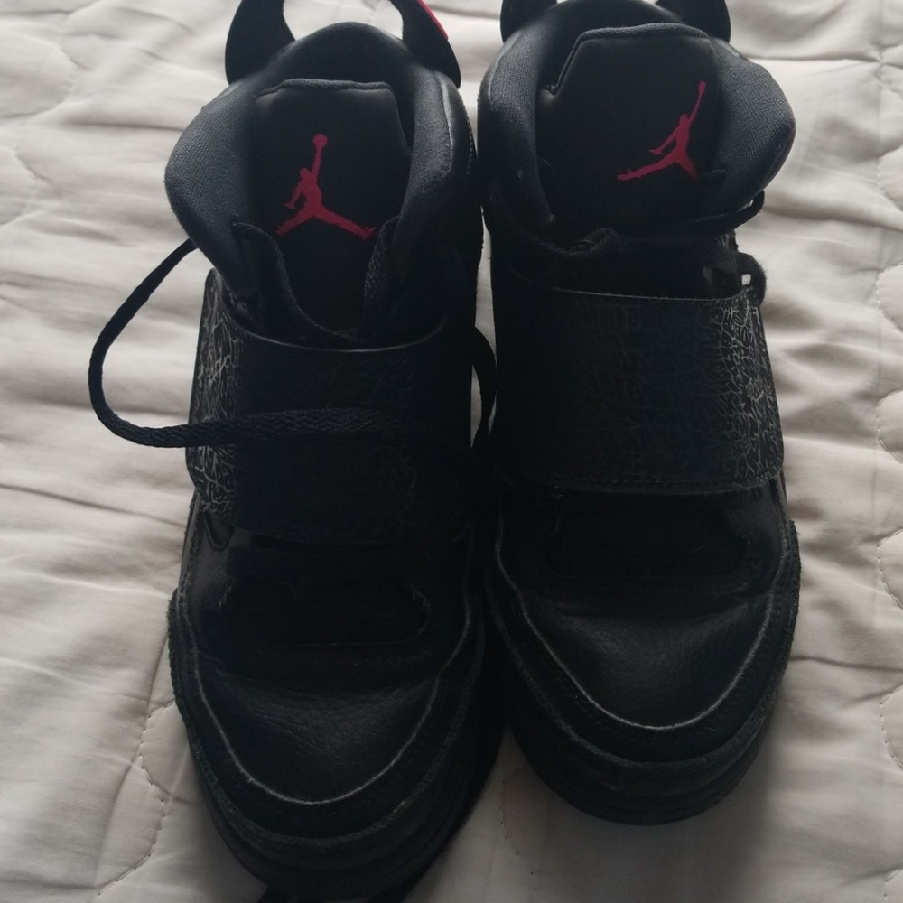 Girls jordans